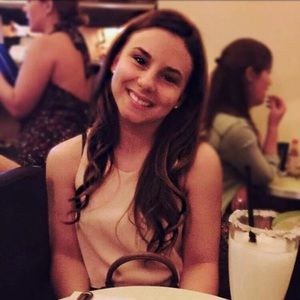 Meet your Posher, Vanessa